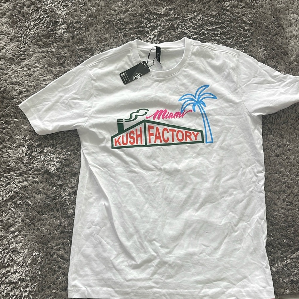 Miami kush factory Tshirt nwt 100% cotton small